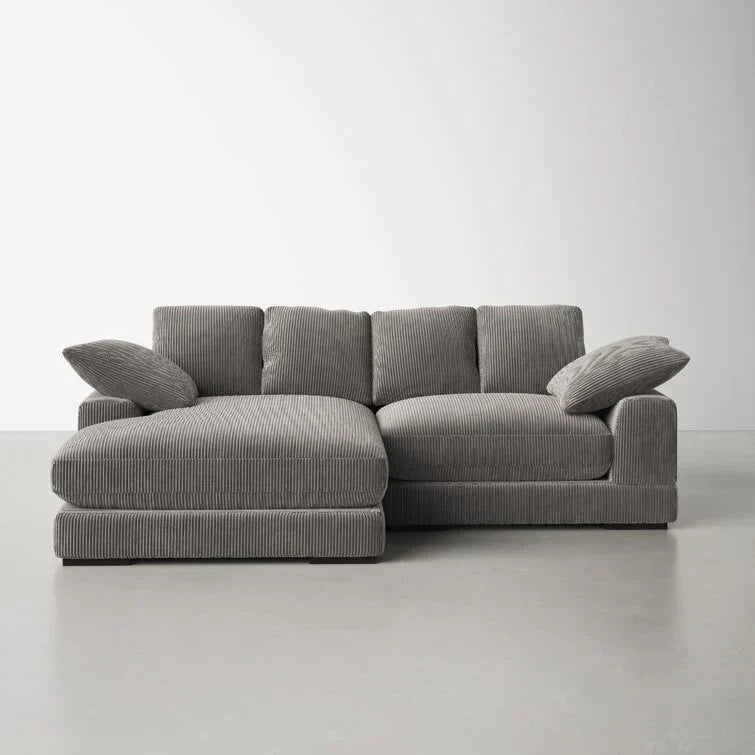 Sofa z odwracalnym szezlongiem o szerokości 106 cali